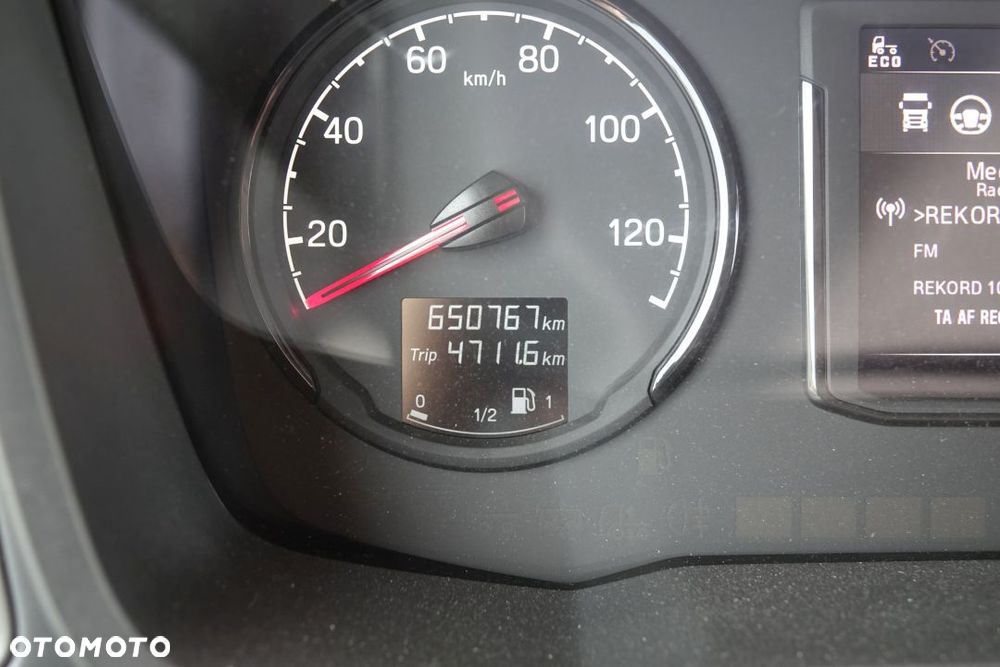 Scania R500 / EURO 6 / STANDARD / AUTOMAT / RETARDER / KLIMATYZACJA POSTOJOWA / LODÓWKA  /  2 ZBIORNIKI - 34
