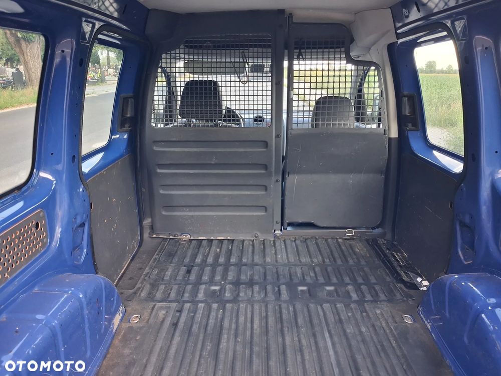 Volkswagen Caddy - 15