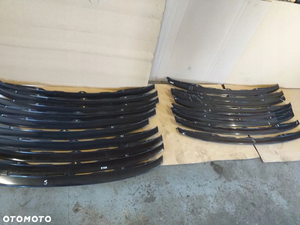 TOYOTA CELICA V grill listwa pod maskę przód - 2