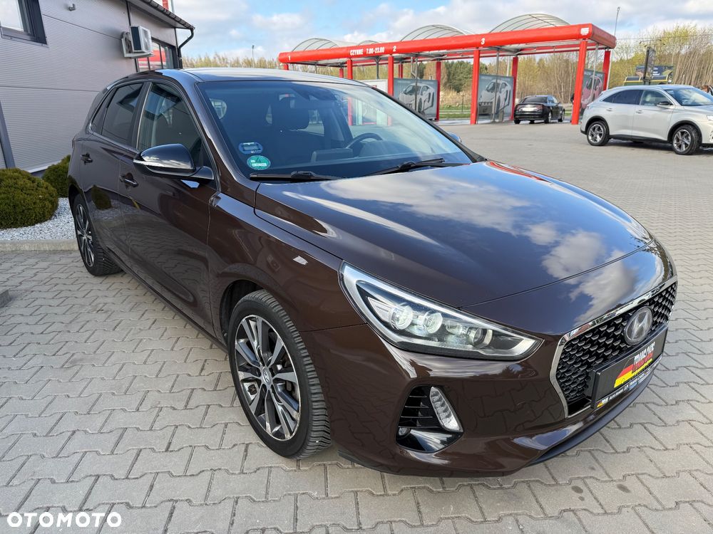 Hyundai i30 1.0 T-GDI Intro Edition - 11