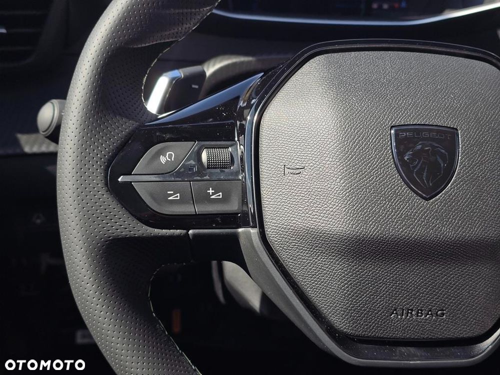 Peugeot 2008 PureTech mHEV GT e-DCS6 - 9