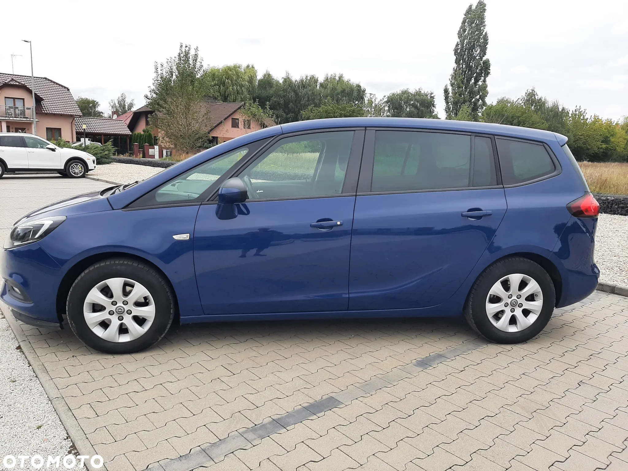 Opel Zafira - 8