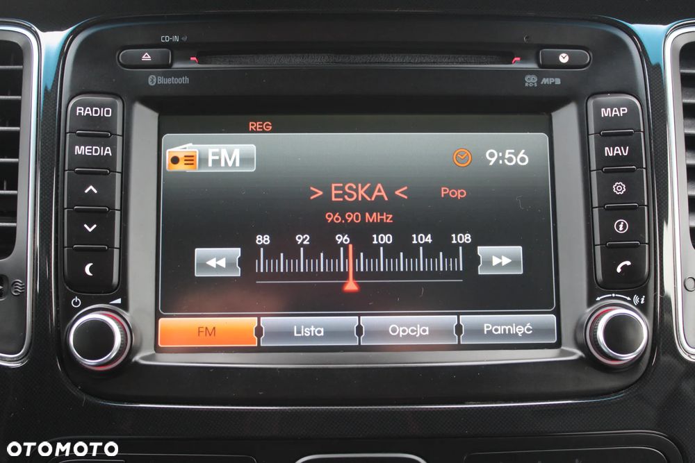 Kia Carens 1.6 GDI Edition 7 - 24