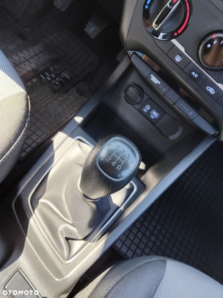 Hyundai i20 1.2 Classic Plus - 17