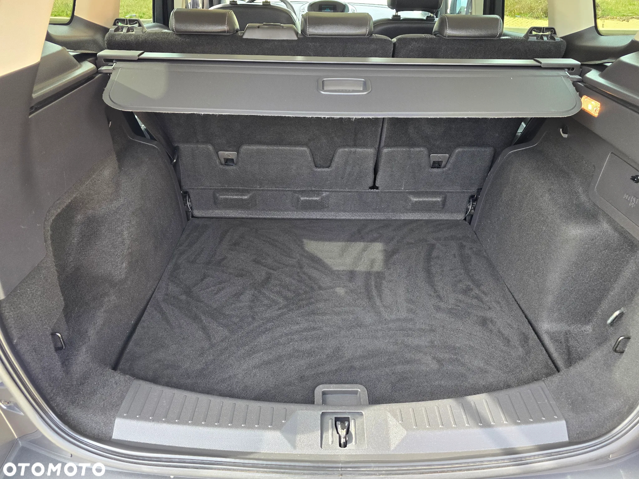 Ford Kuga 1.6 EcoBoost 2x4 Individual - 27