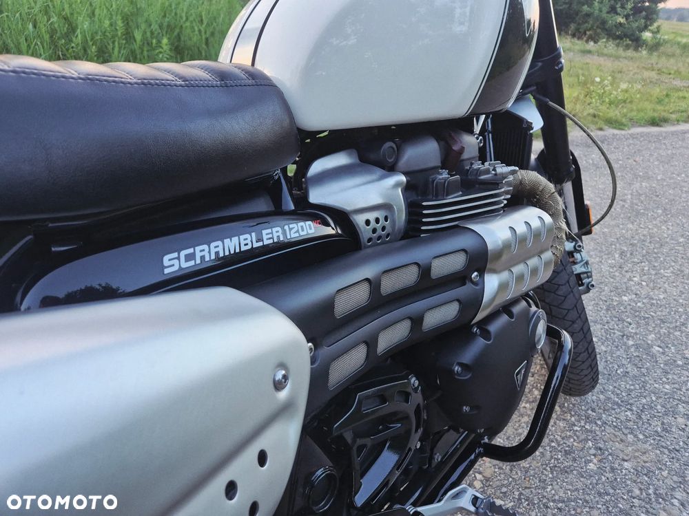 Triumph Scrambler - 11