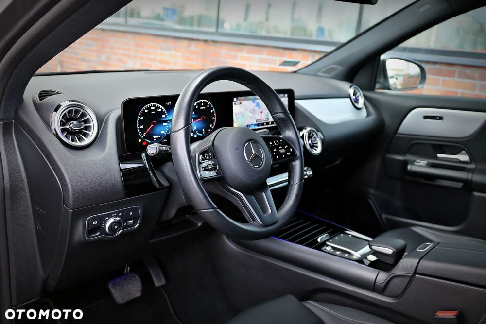 Mercedes-Benz GLA 200 Style - 18