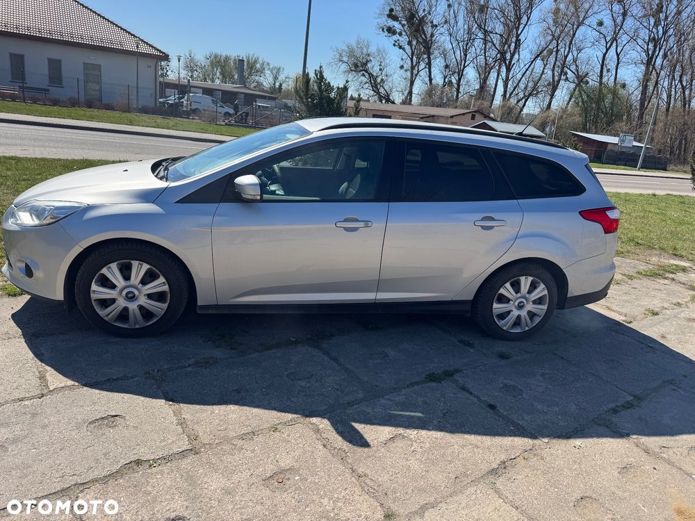 Ford Focus 1.6 TDCi DPF Start-Stopp-System Trend - 3