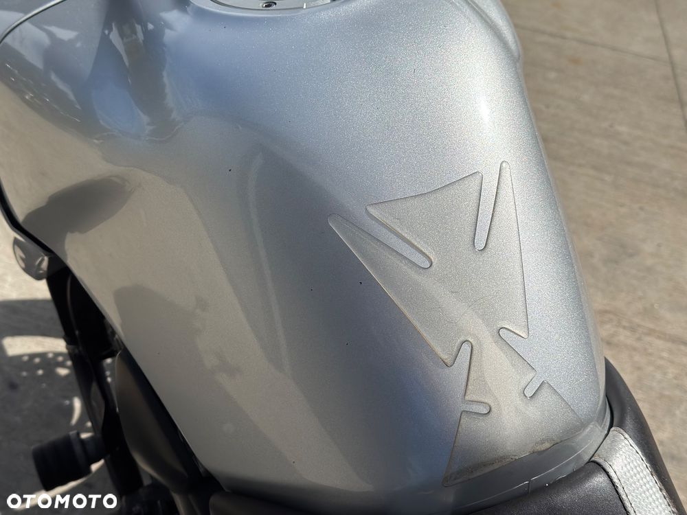 Honda CBF - 14