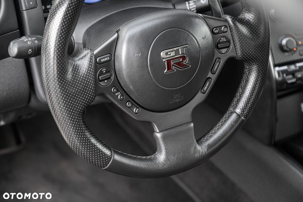 Nissan GT-R Black Edition - 25