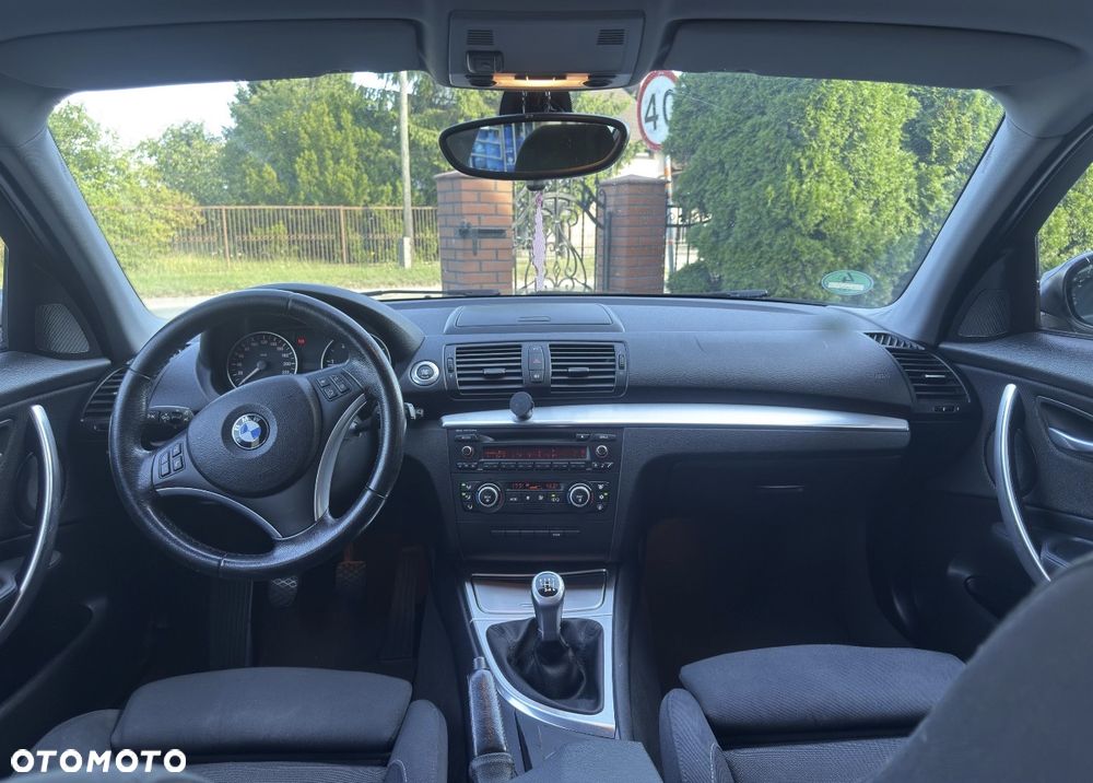 BMW Seria 1 118d - 3