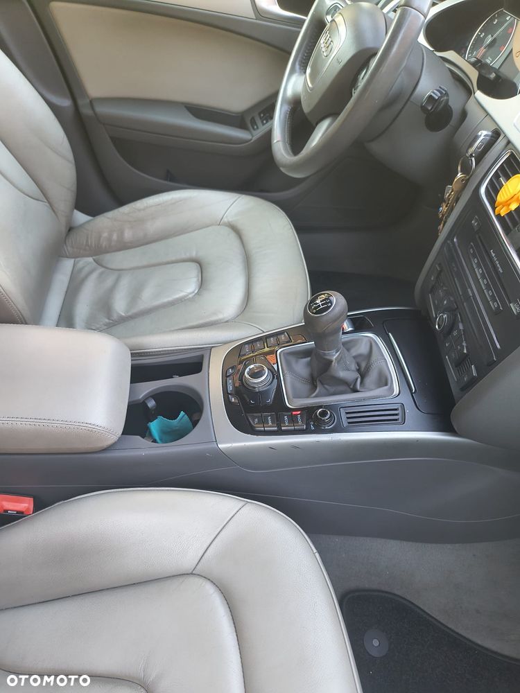 Audi A4 Avant - 7