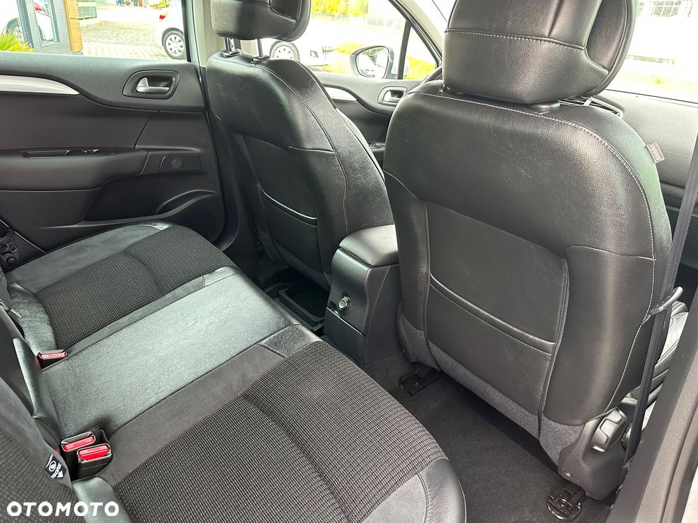 Citroën C4 1.6 VTi Exclusive - 31