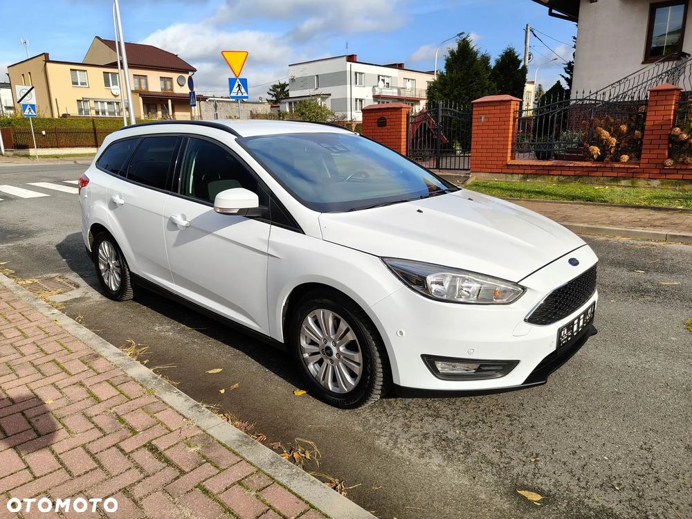 Ford Focus SW 1.5 EcoBoost S&S ACTIVE - 2