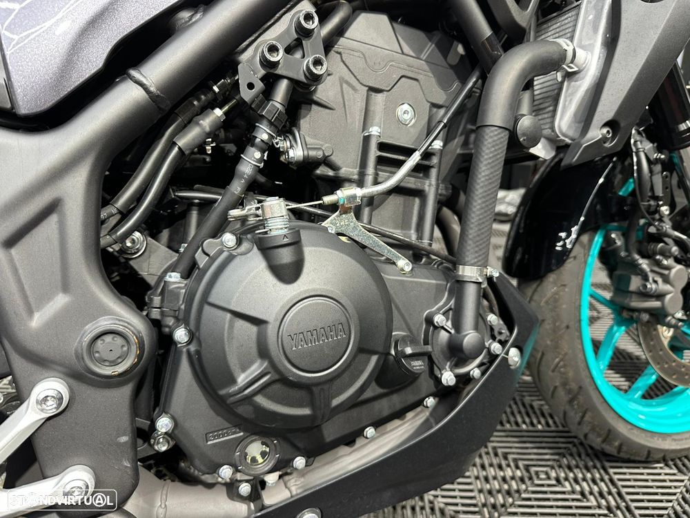 Yamaha MT-03 - 2