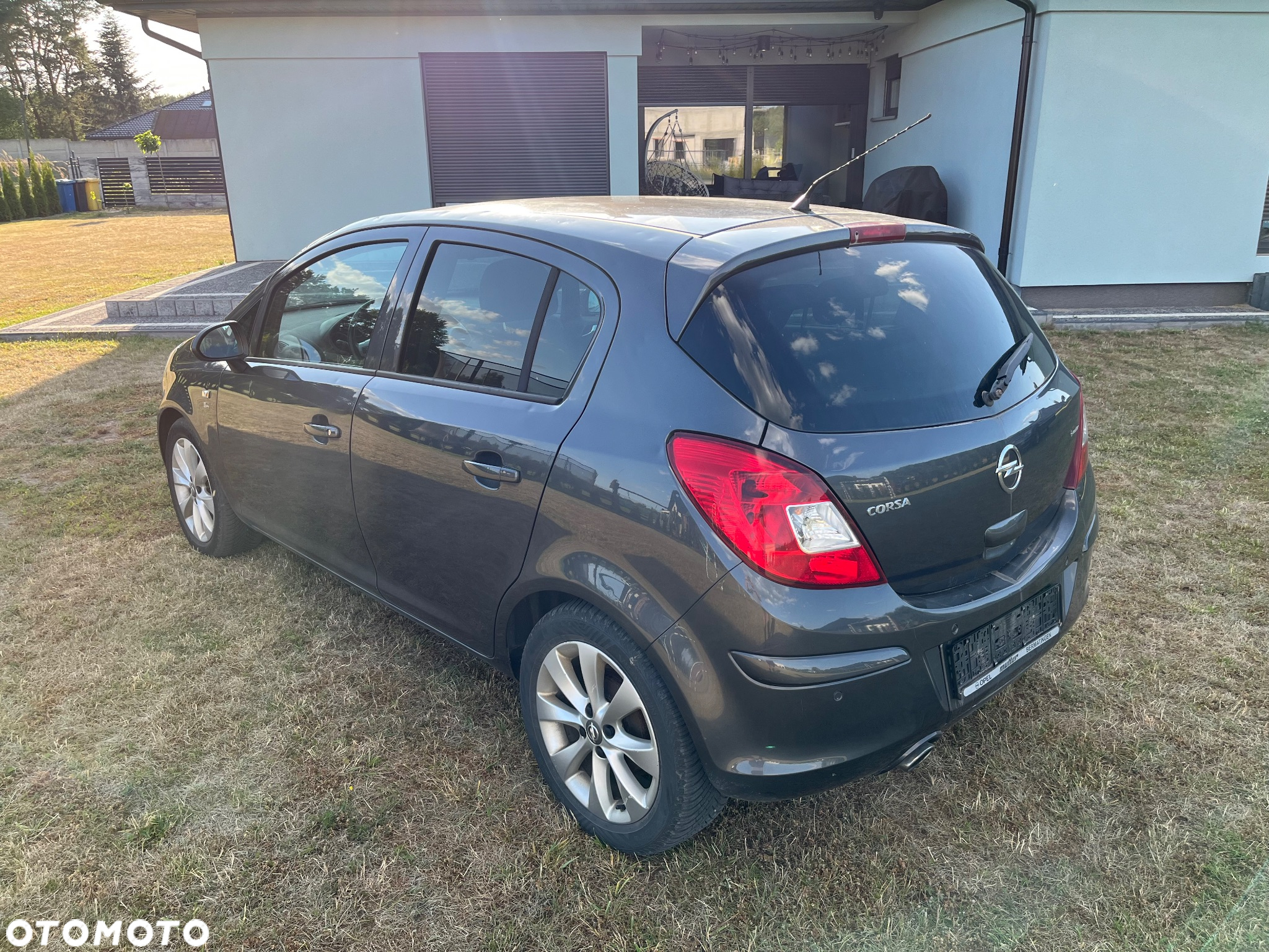 Opel Corsa 1.4 16V Active - 5
