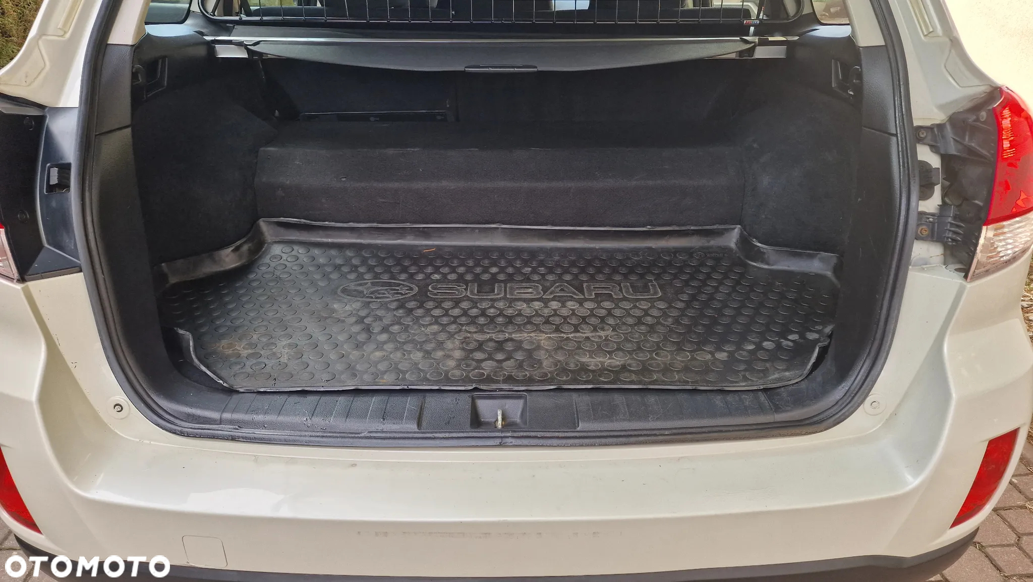 Subaru Legacy - 20