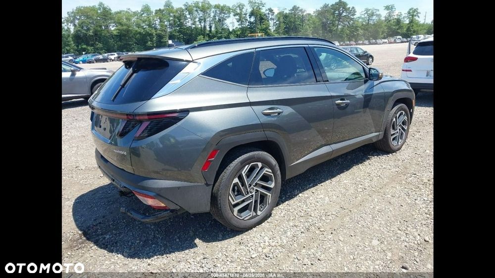 Hyundai Tucson - 4