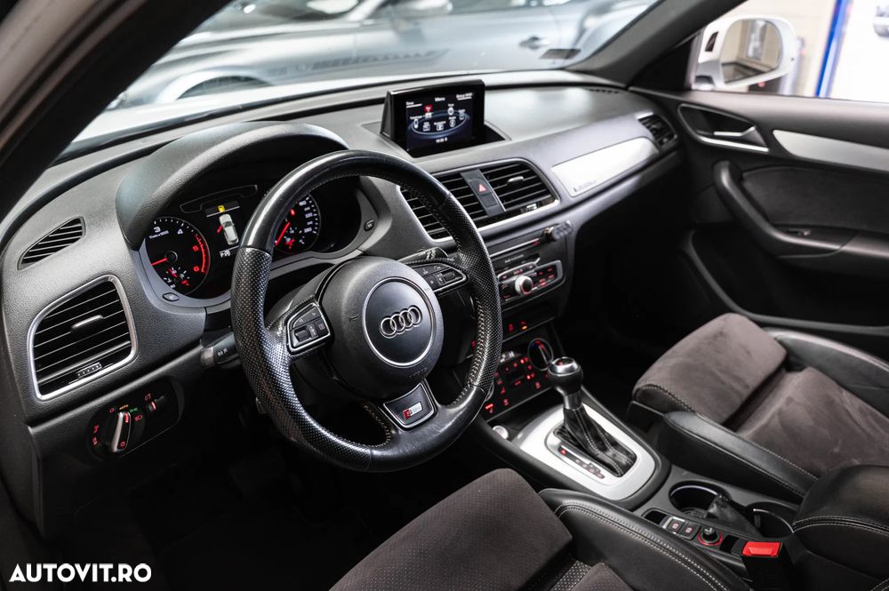 Audi Q3 2.0 TDI Quattro S tronic sport - 30