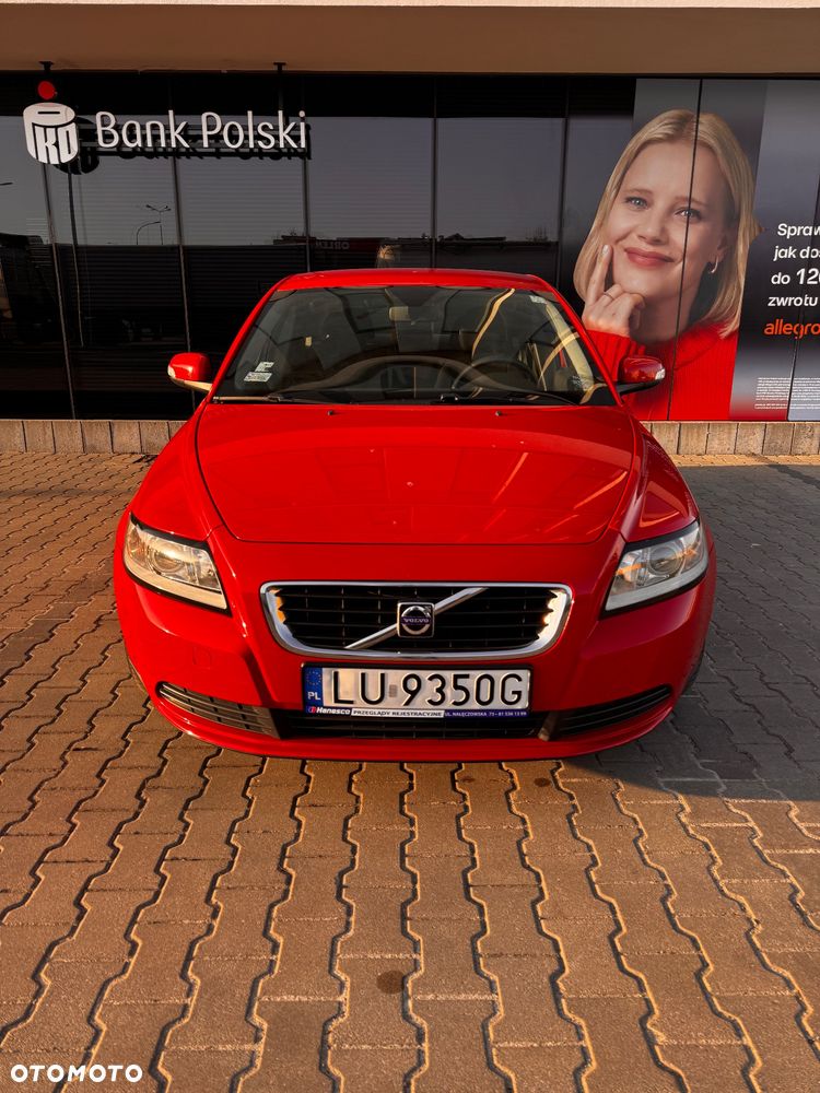 Volvo S40 1.6 - 14
