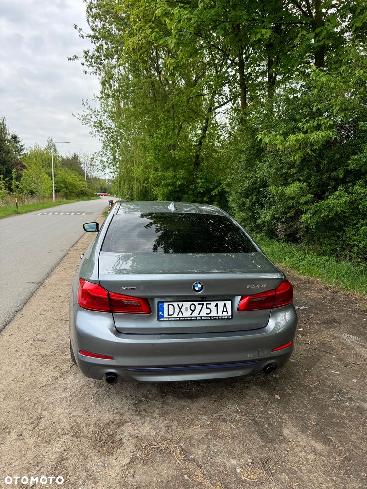 BMW Seria 5 530i xDrive Sport Line - 6