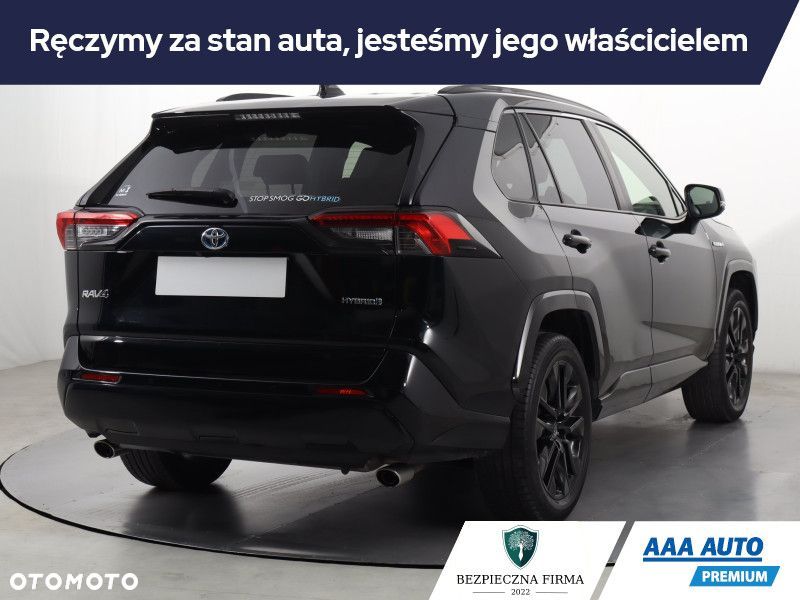 Toyota RAV4 - 6