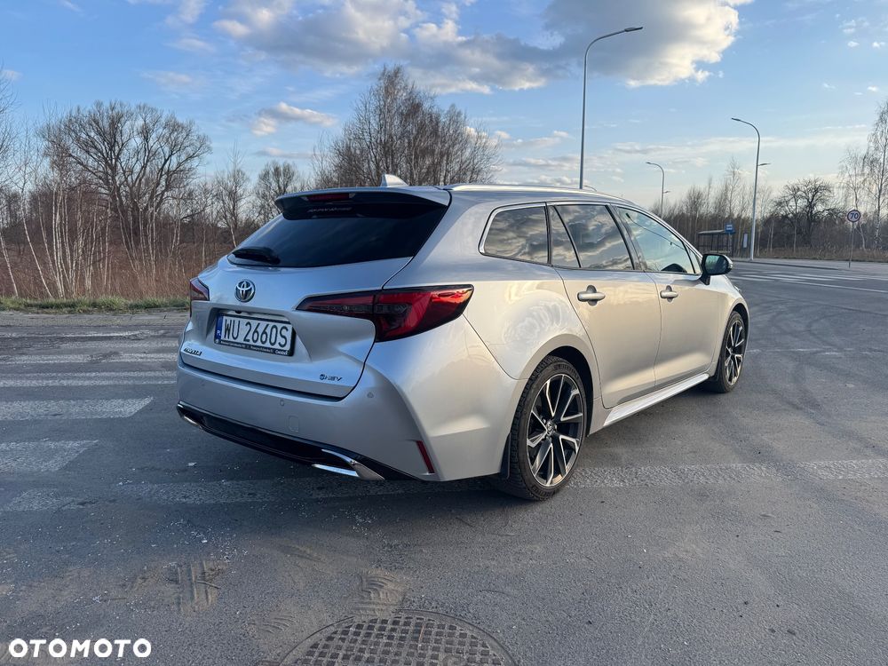 Toyota Corolla 2.0 Hybrid Executive - 3