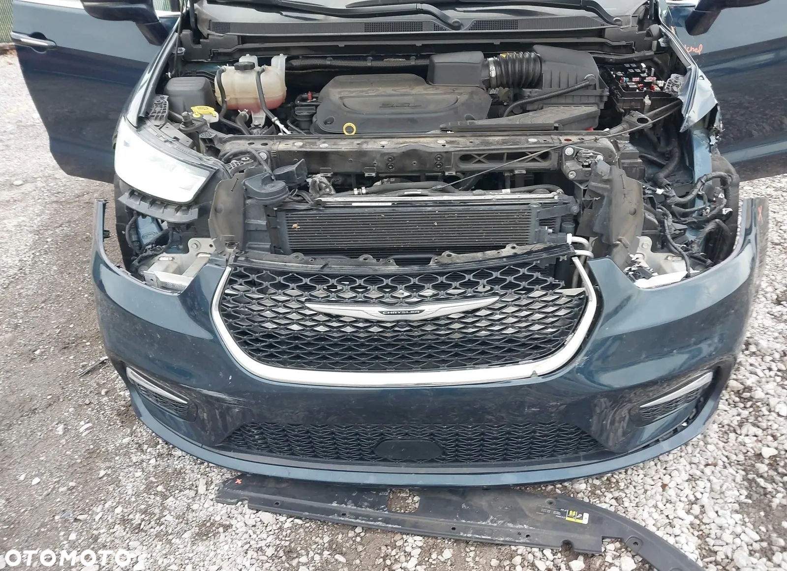 Chrysler Pacifica - 3