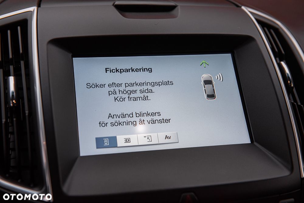 Ford Edge 2.0 TDCi Bi-Turbo 4x4 Titanium - 26