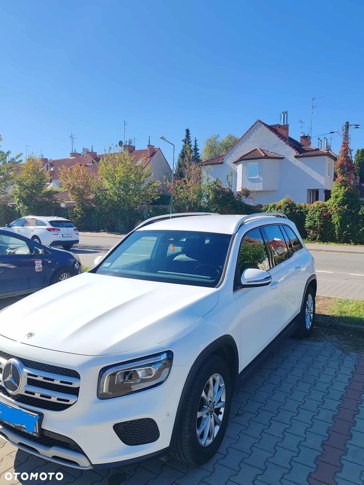 Mercedes-Benz GLB 200 d 8G-DCT - 4