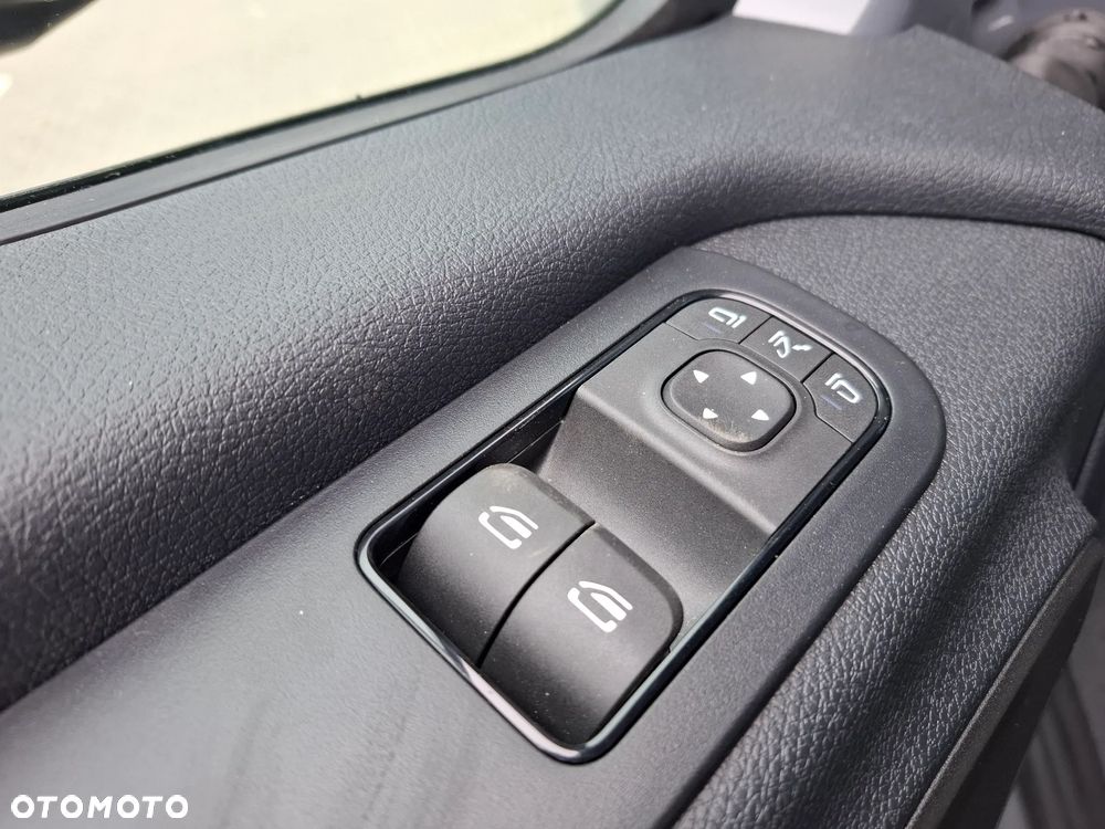 Mercedes-Benz Sprinter 317 CDI Podwozie 4325 mm - Kontener 8 EP - 32
