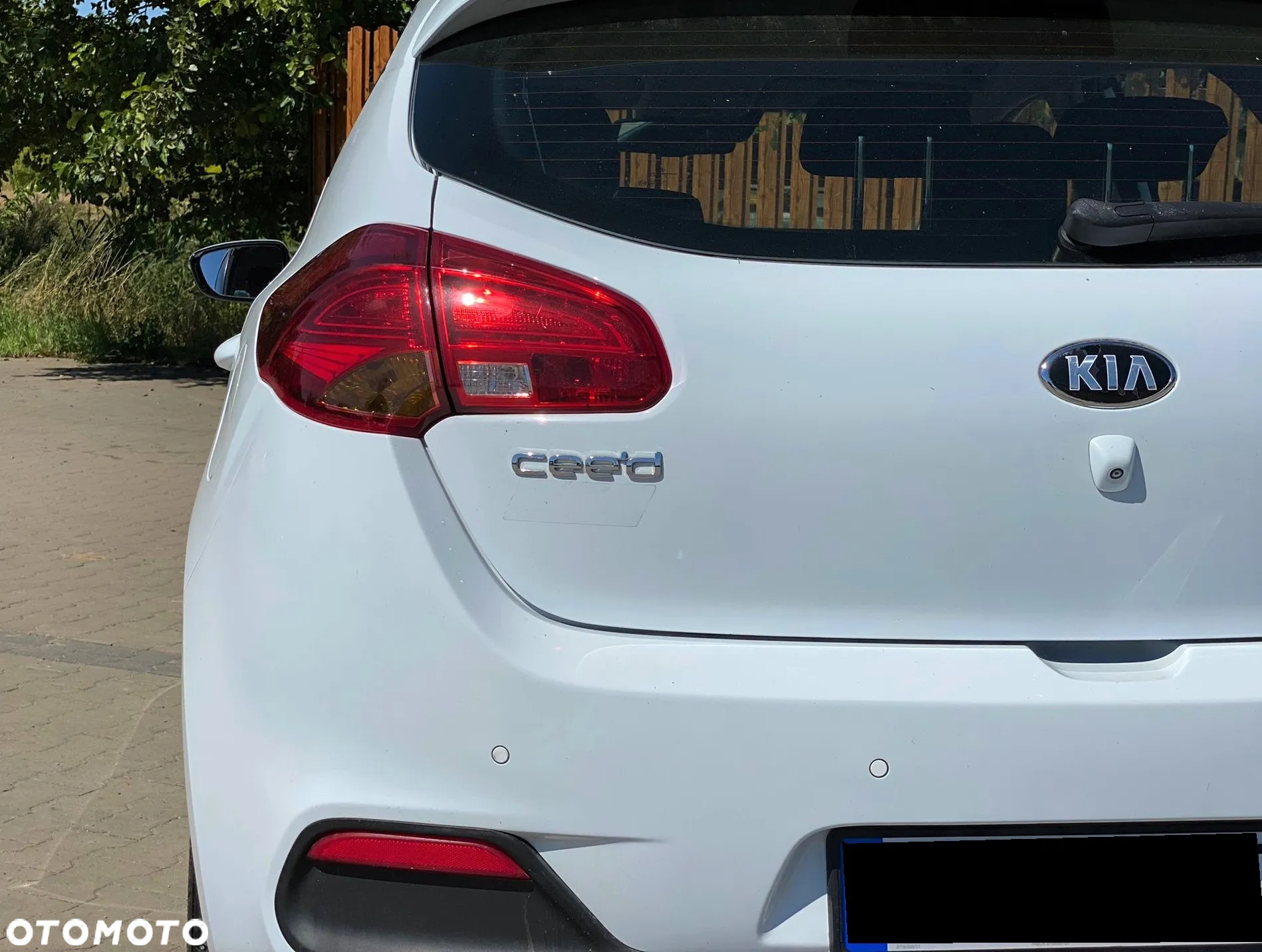 Kia Ceed 1.6 CRDi 128 Platinum Edition - 11