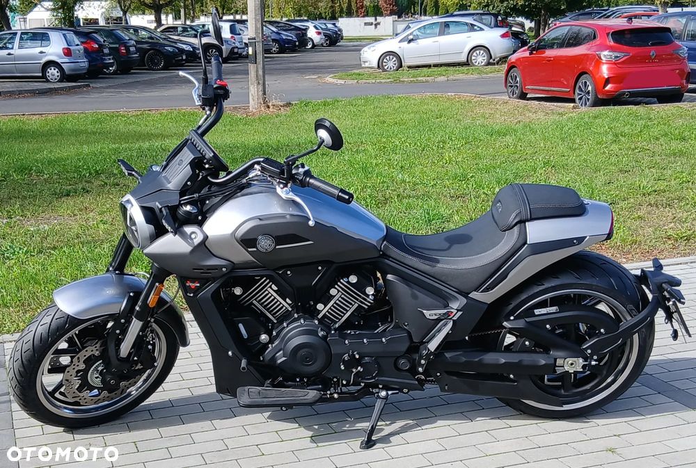 Morbidelli C1002V - 8