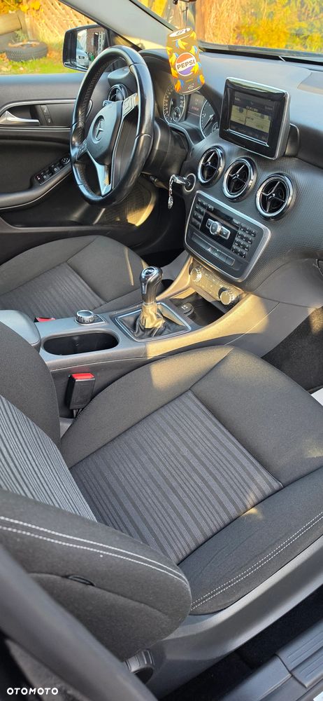 Mercedes-Benz Klasa A 180 CDI BlueEff Edition - 13