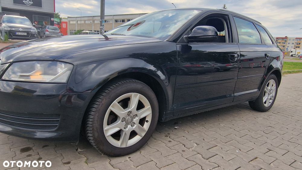 Audi A3 Sportback 1.6 TDI DPF Ambition - 6
