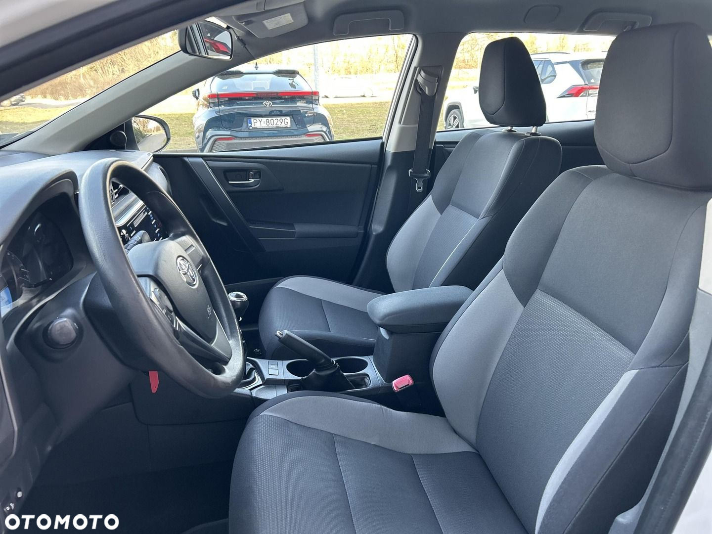 Toyota Auris 1.4 D-4D Active - 10