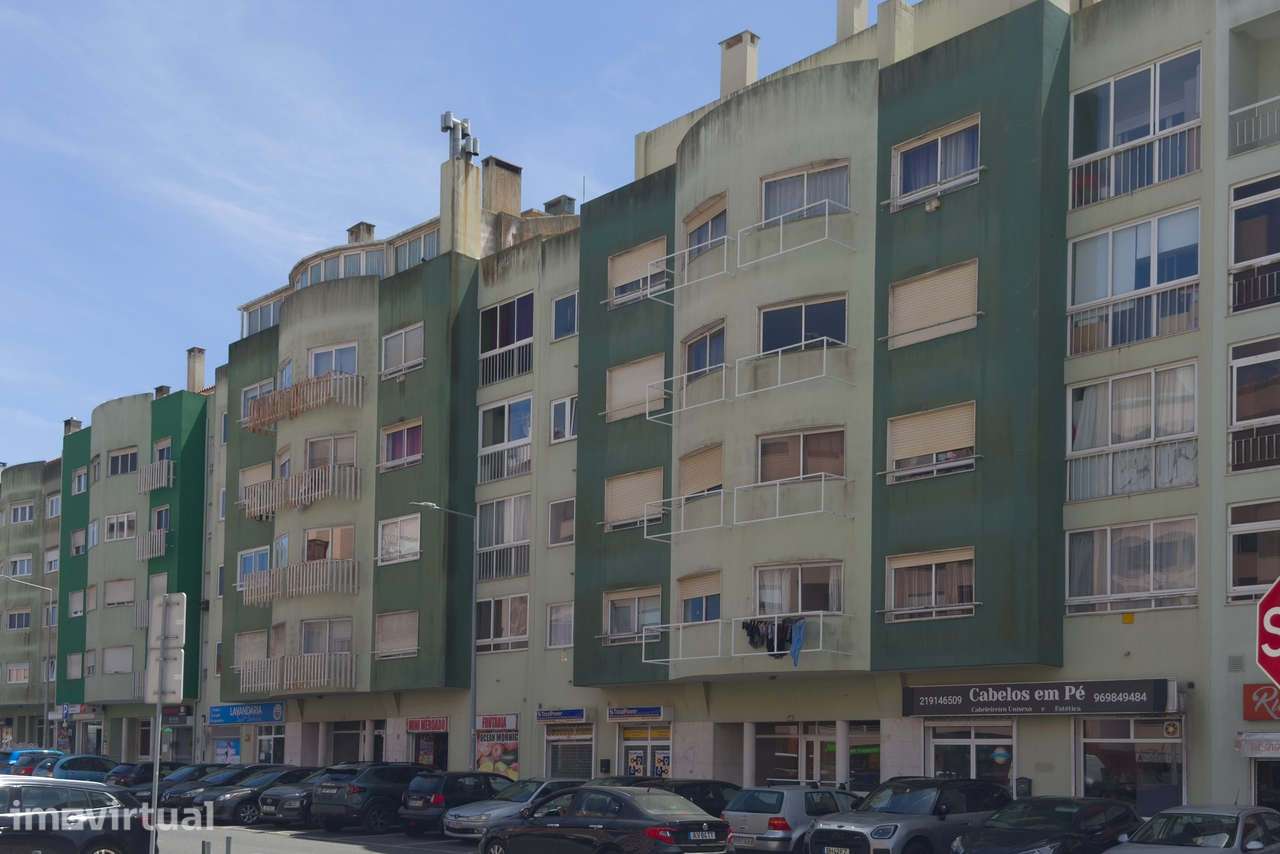 Apartamento T3 Duplex c/ Varandas e Terraço no Cacém, Sintra - Grande imagem: 3/60