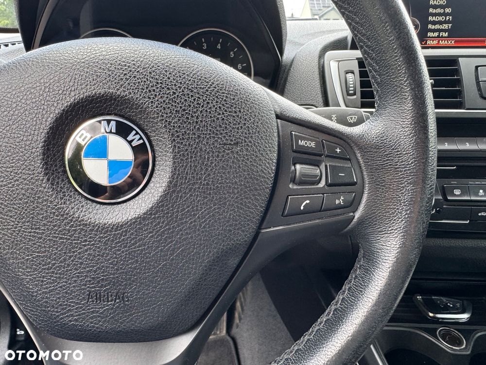 BMW Seria 1 118i Edition Metropolitan - 18