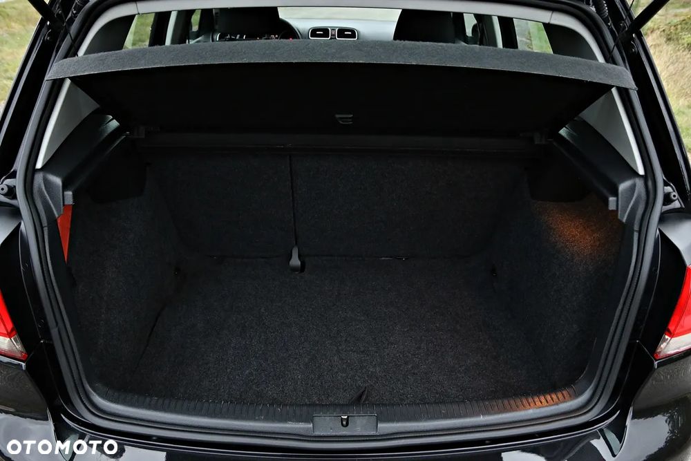 Volkswagen Golf 1.6 TDI Trendline - 28