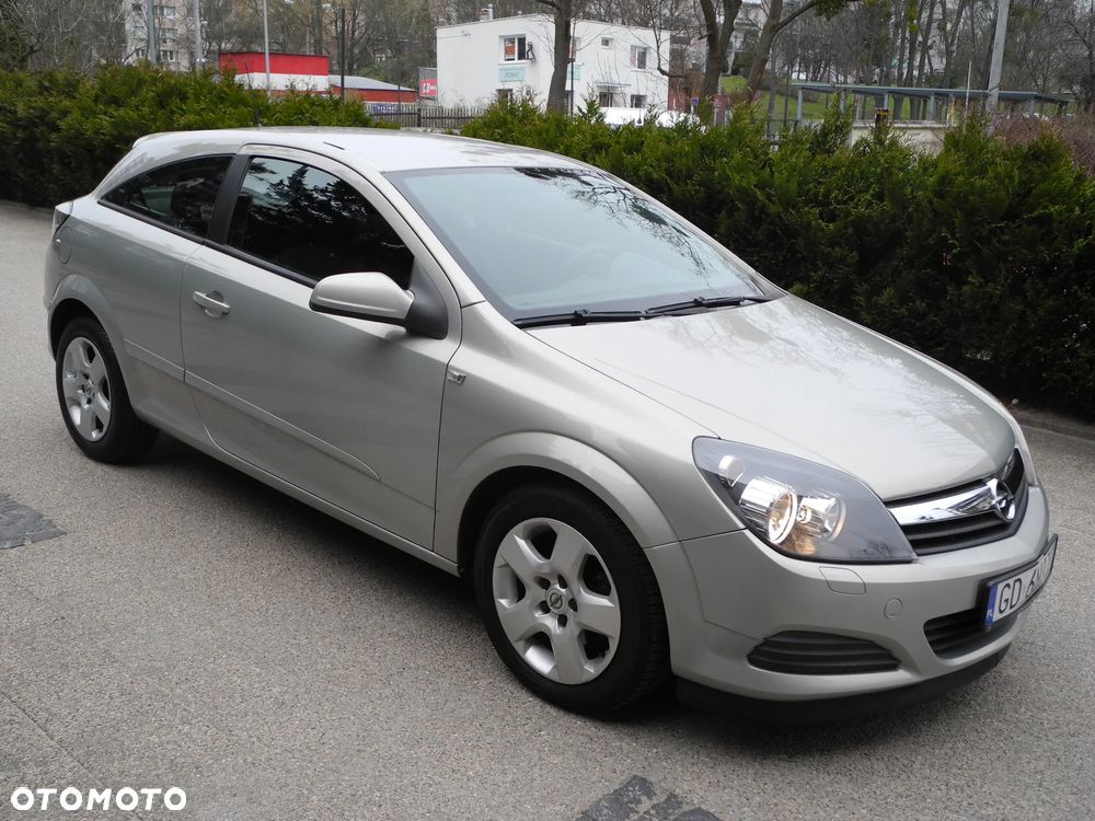 Opel Astra - 2