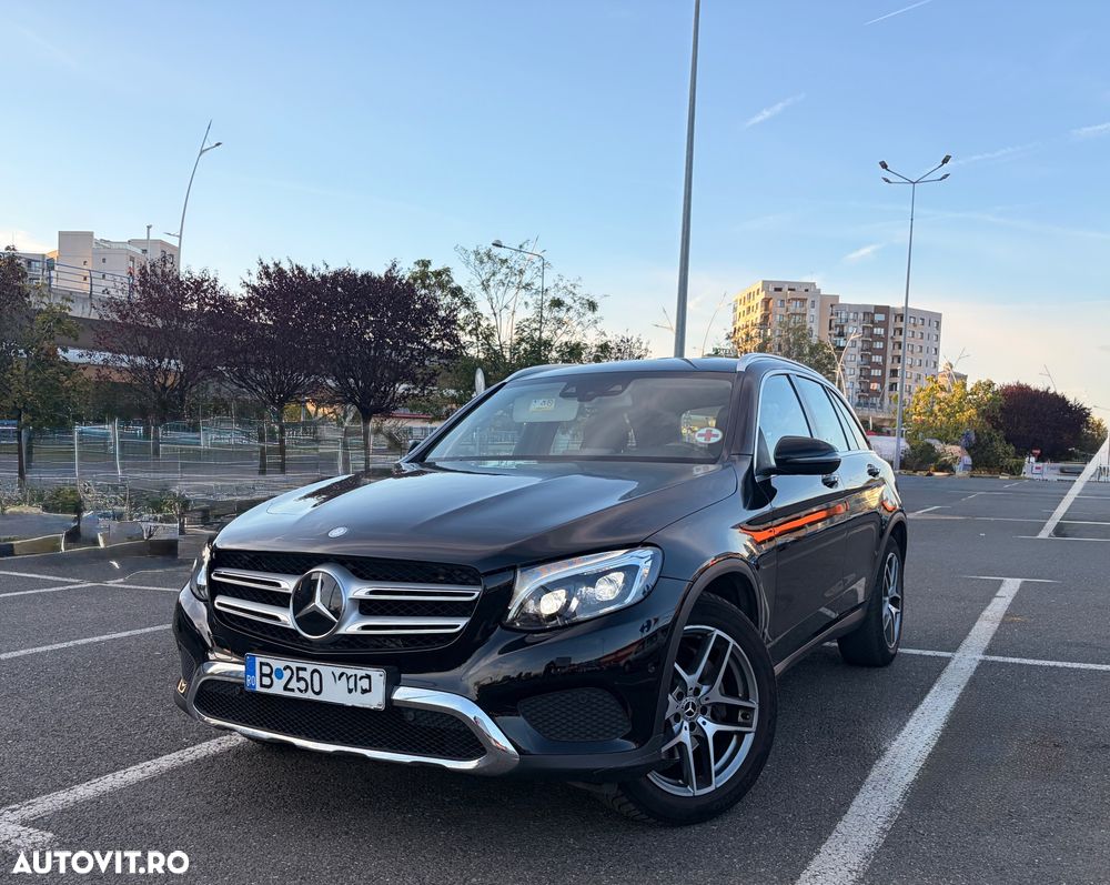 Mercedes-Benz GLC - 1
