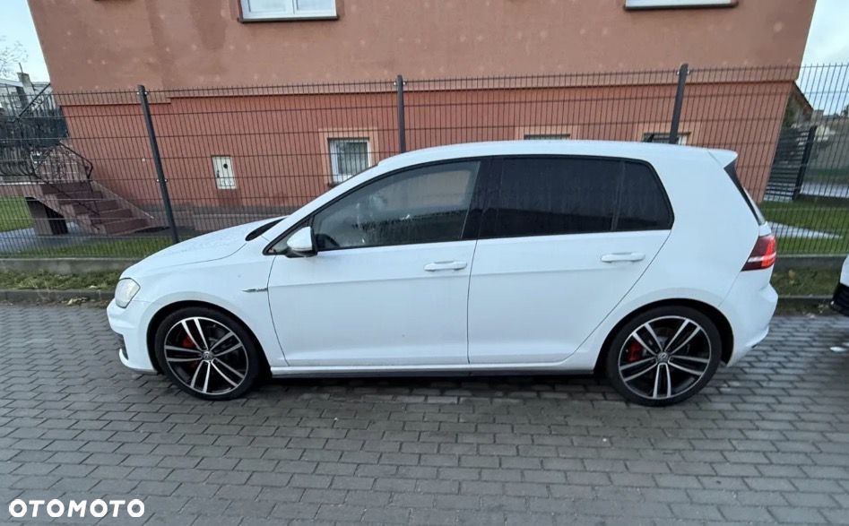 Volkswagen Golf 2.0 TDI BMT GTD DSG - 5