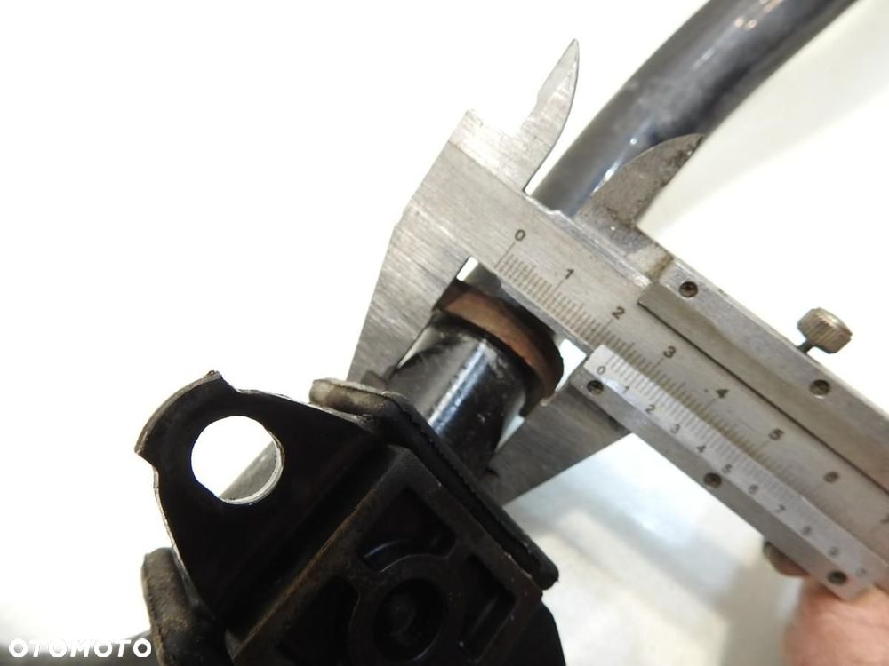 DRĄŻEK STABILIZATOR PRZÓD TOYOTA COROLLA VERSO II 1.8 VVTI - 5