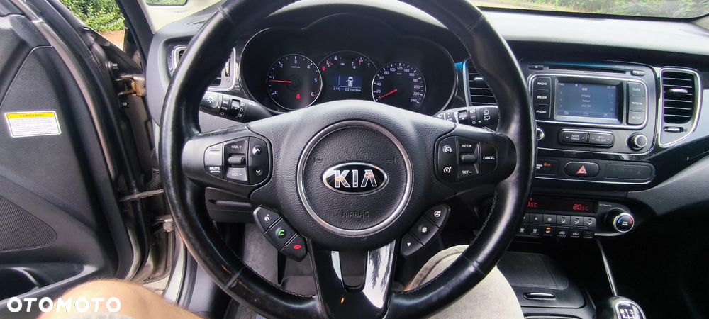 Kia Carens 1.7 CRDi XL - 8