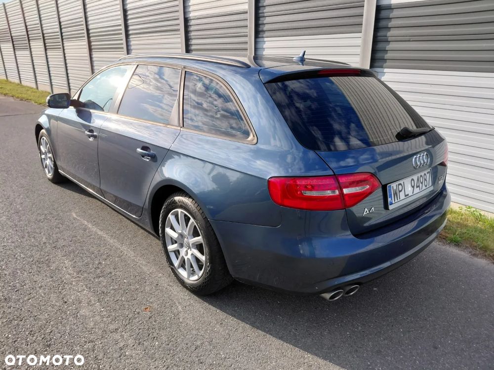 Audi A4 Avant 2.0 TDI ultra design - 3