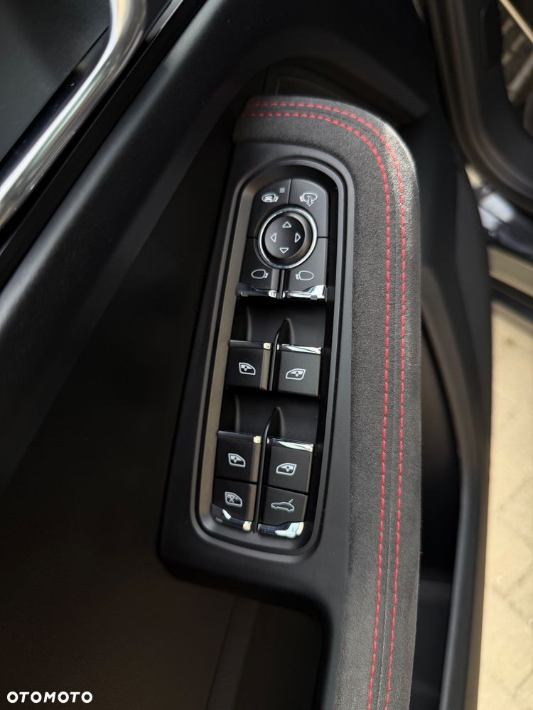 Porsche Macan GTS PDK - 12