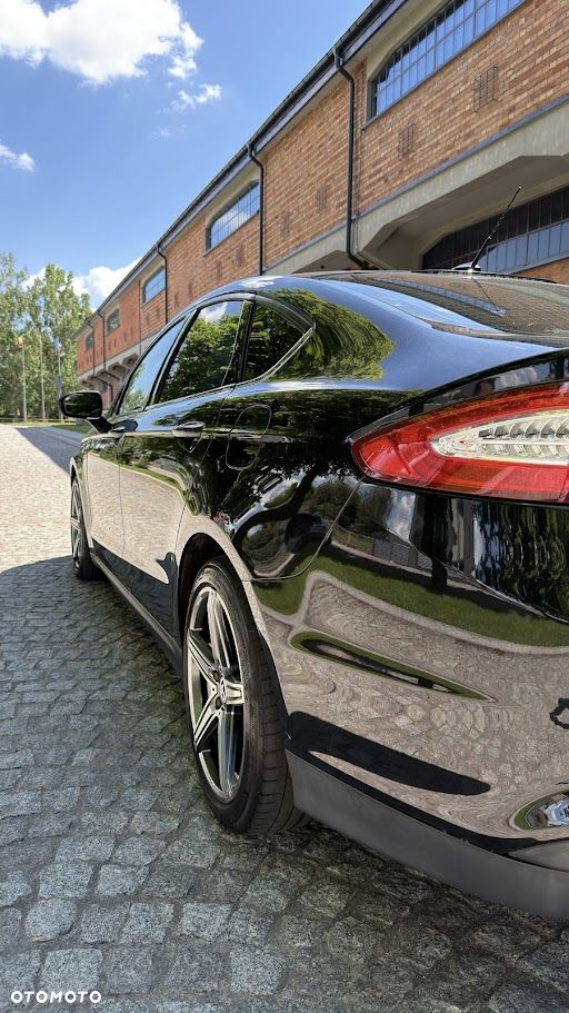 Ford Fusion - 14