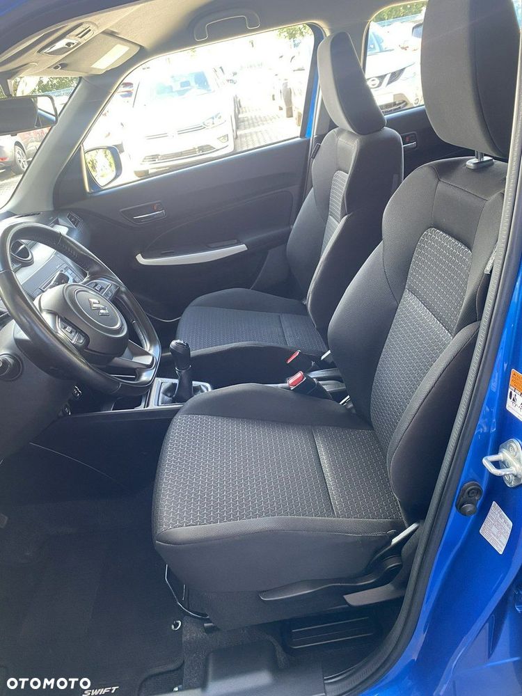 Suzuki Swift - 14