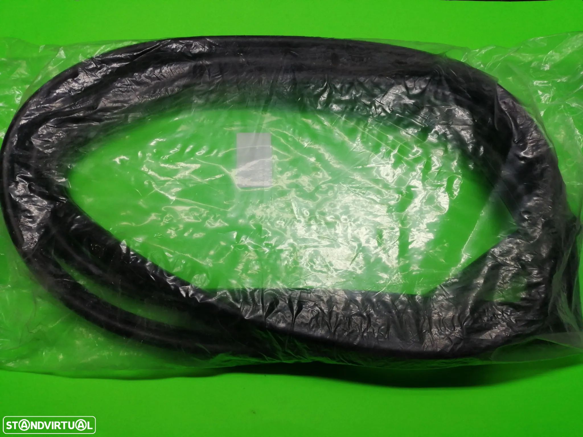 Borracha do Para brisas - Mazda E2200 - 1