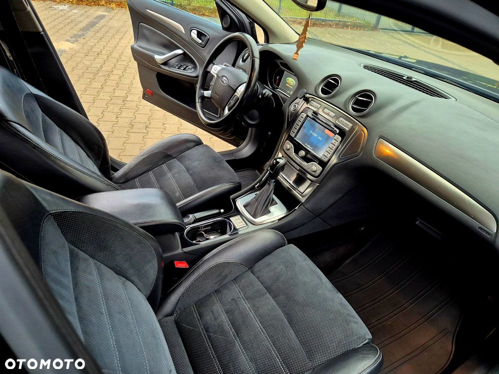 Ford Mondeo 2.0 TDCi Titanium - 19